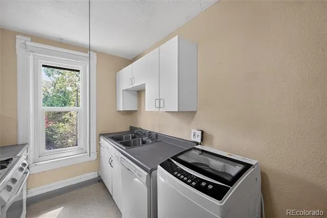 2134 Lafayette Street Denver, CO 80205