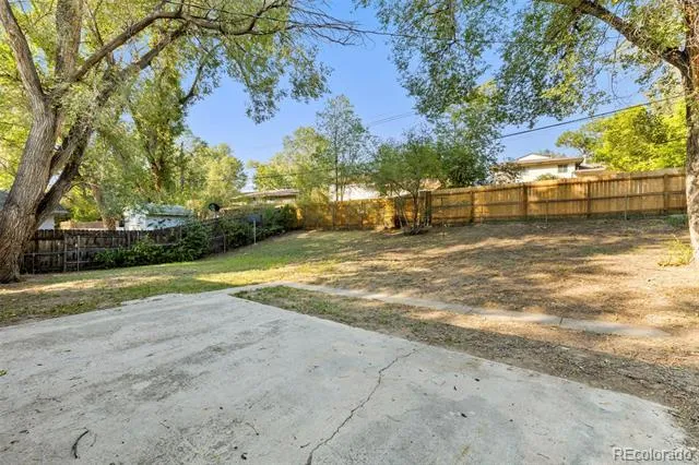 838 Kingsley Drive Colorado Springs, CO 80909