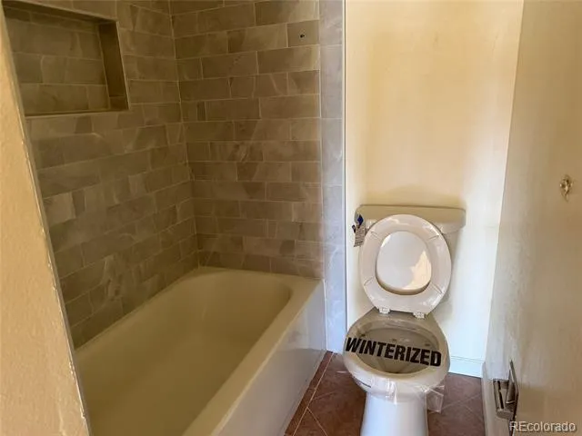 8770 Rainbow Avenue #1 Denver, CO 80229