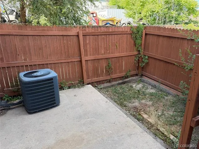 8770 Rainbow Avenue #1 Denver, CO 80229