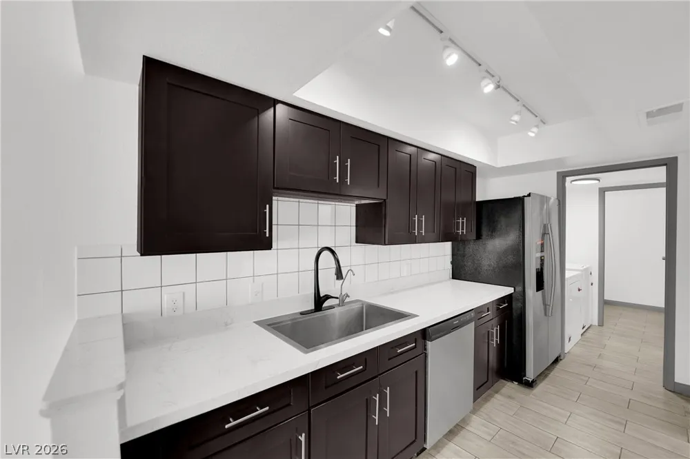 3157 Batavia Drive Las Vegas, NV 89102