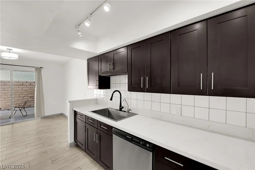 3157 Batavia Drive Las Vegas, NV 89102