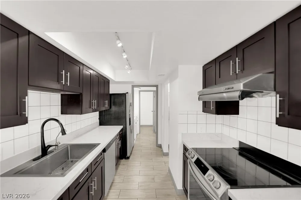 3157 Batavia Drive Las Vegas, NV 89102