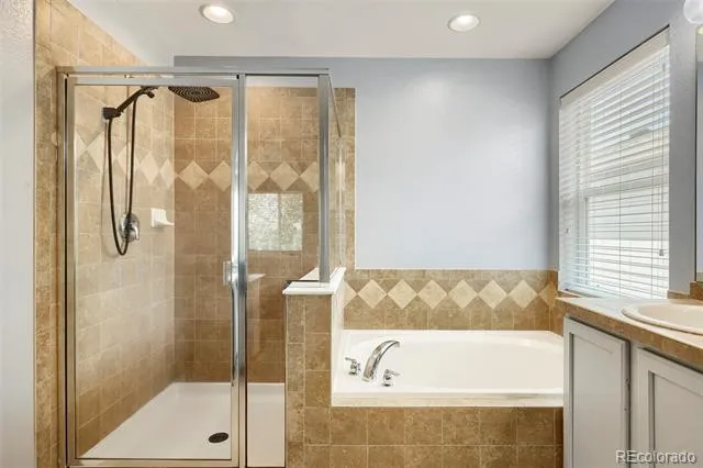 15655 E Kettle Place Englewood, CO 80112