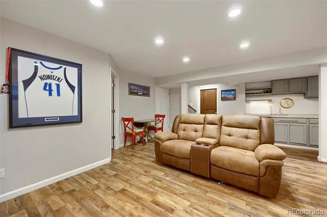 15655 E Kettle Place Englewood, CO 80112