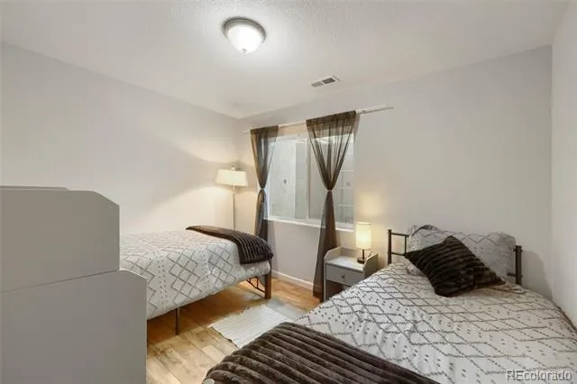 15655 E Kettle Place Englewood, CO 80112