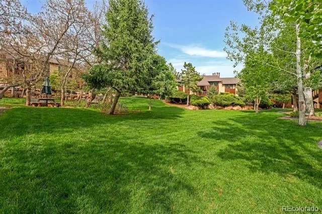 329 El Paso Boulevard #C Manitou Springs, CO 80829