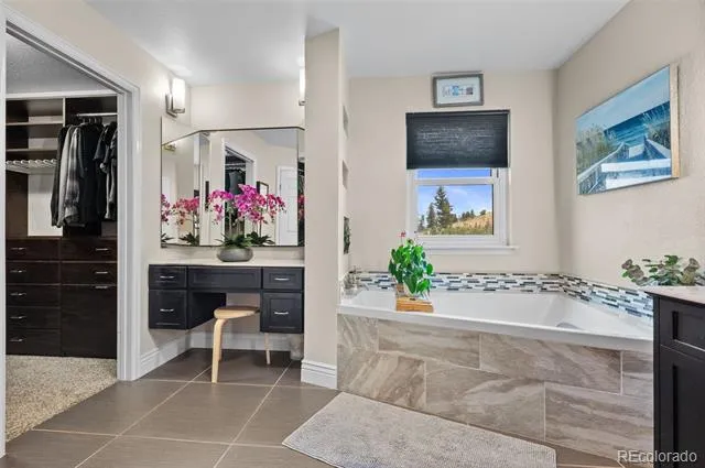 2510 Valley Park Drive Larkspur, CO 80118