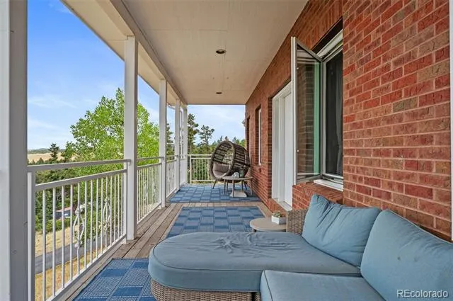 2510 Valley Park Drive Larkspur, CO 80118