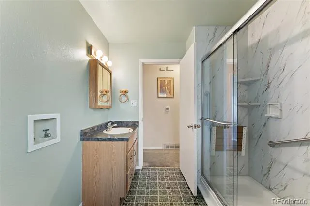 1924 Mccooke Drive Colorado Springs, CO 80910