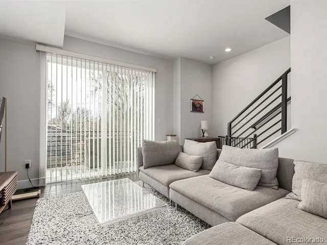 5523 W 10th Avenue Lakewood, CO 80214