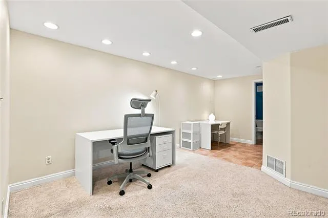 6838 S Elizabeth Street Centennial, CO 80122