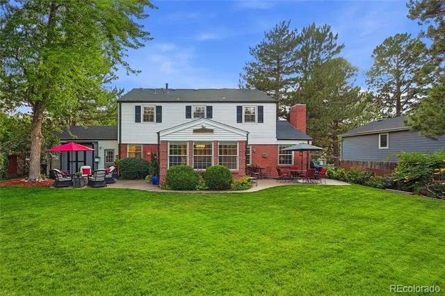 6838 S Elizabeth Street Centennial, CO 80122