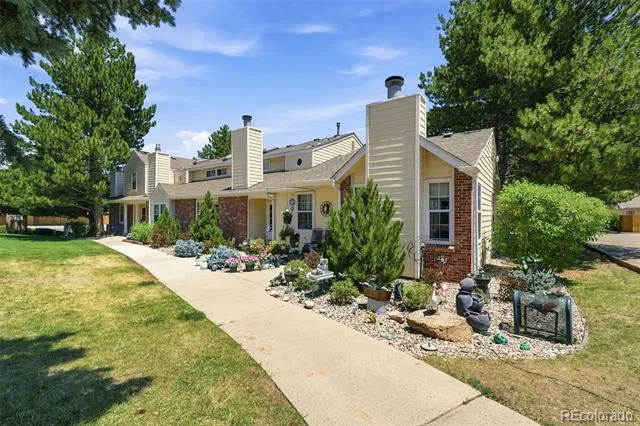 8312 S Upham Way Littleton, CO 80128