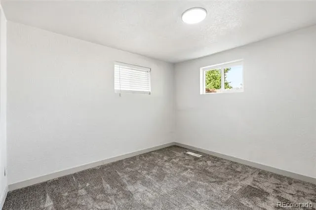 3130 W Longfellow Place Denver, CO 80221