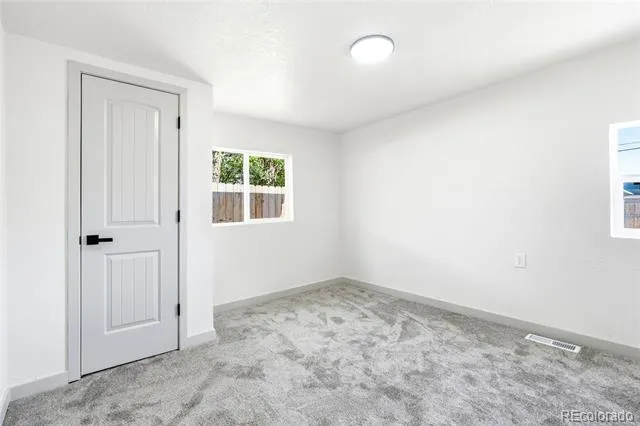 3130 W Longfellow Place Denver, CO 80221
