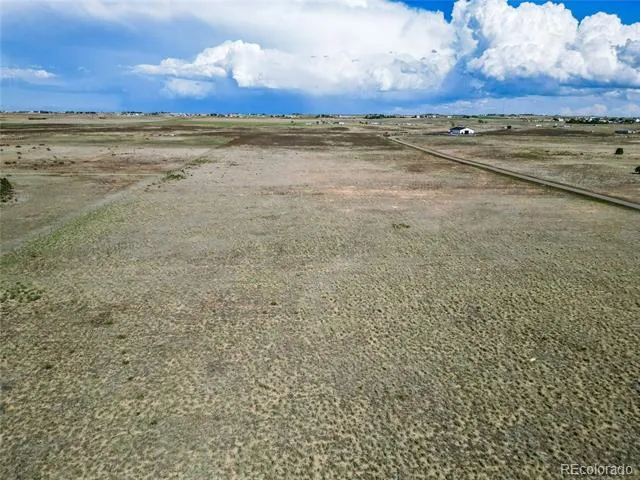 638 S Manila Road Bennett, CO 80102