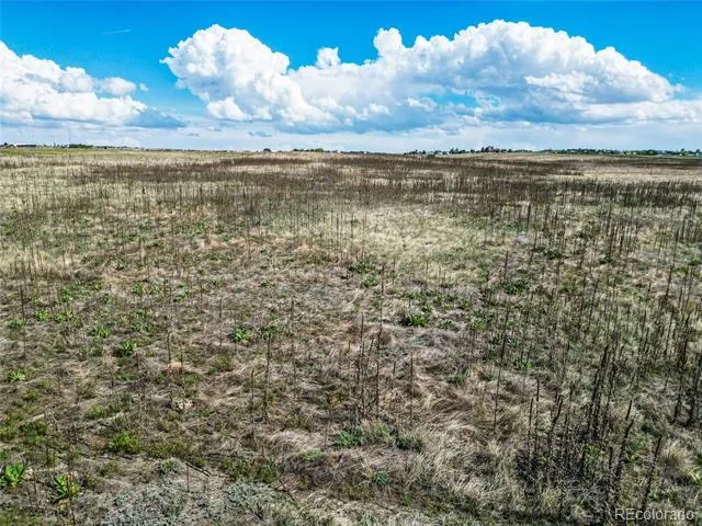 638 S Manila Road Bennett, CO 80102
