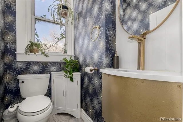300 S Lincoln Street Denver, CO 80209