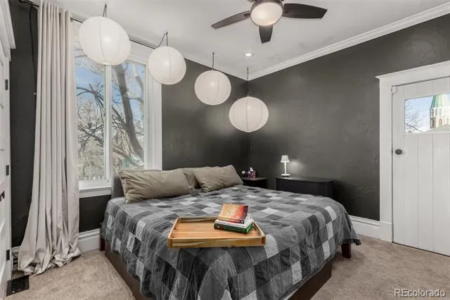 300 S Lincoln Street Denver, CO 80209