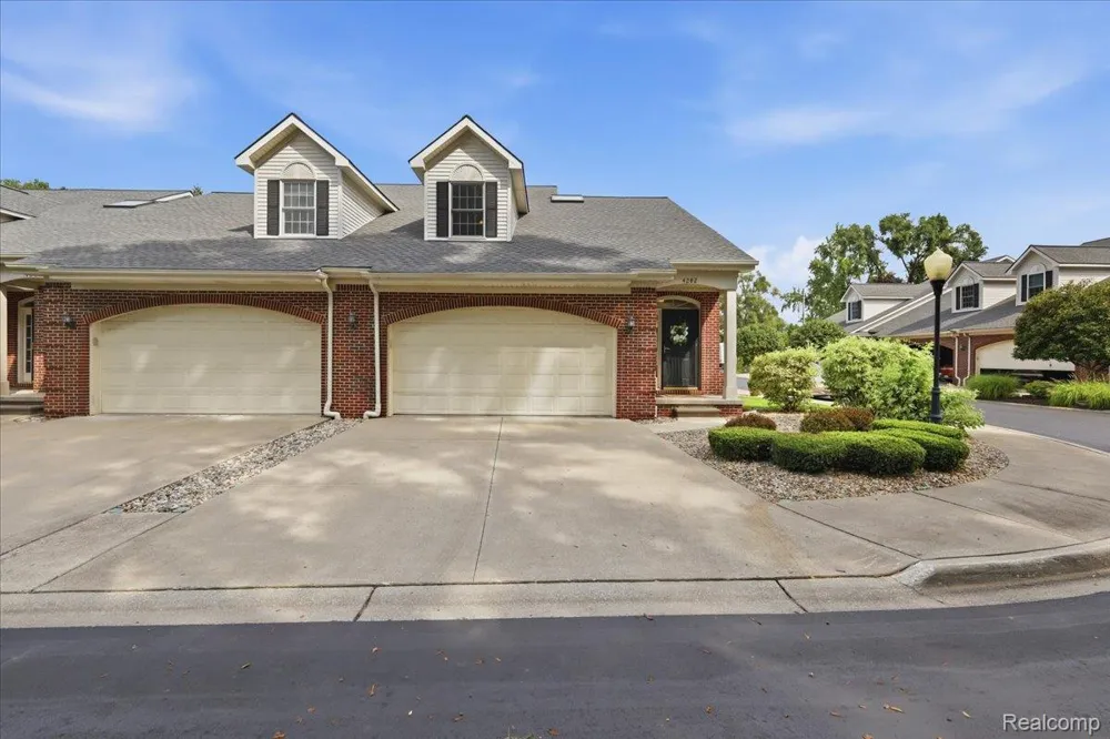 4282 Elden Place Waterford Charter Township, MI 48329
