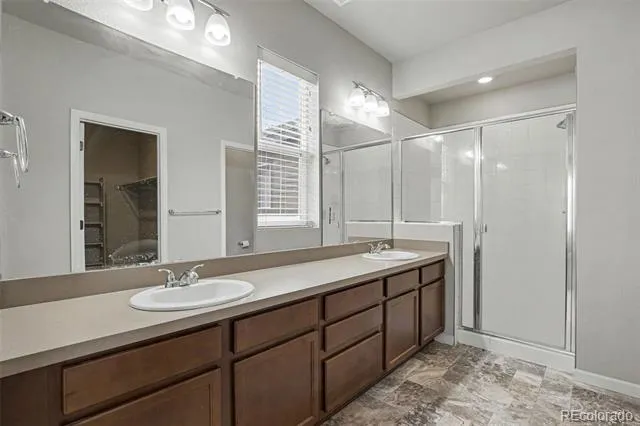17227 Parkside Drive Commerce City, CO 80022