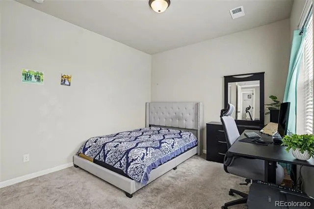 17227 Parkside Drive Commerce City, CO 80022