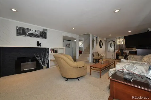 1228 Meade Avenue Colorado Springs, CO 80909