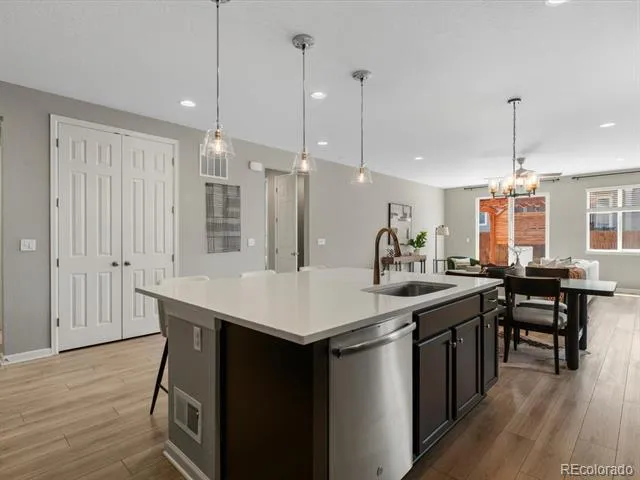 18096 E 99th Avenue Commerce City, CO 80022