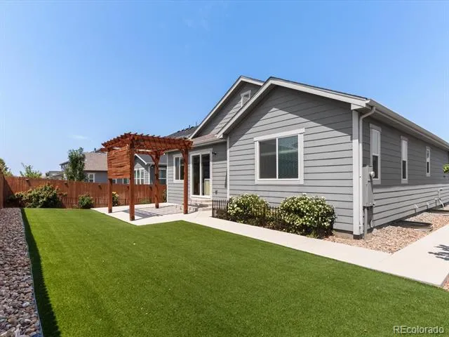 18096 E 99th Avenue Commerce City, CO 80022