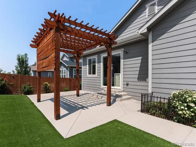 18096 E 99th Avenue Commerce City, CO 80022