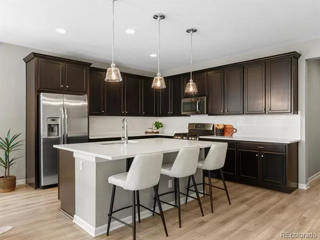 18096 E 99th Avenue Commerce City, CO 80022