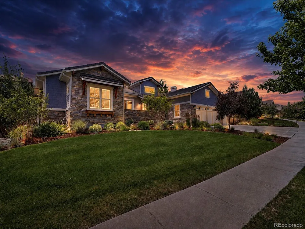 27041 E Long Circle Aurora, CO 80016