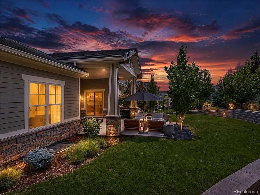 27041 E Long Circle Aurora, CO 80016
