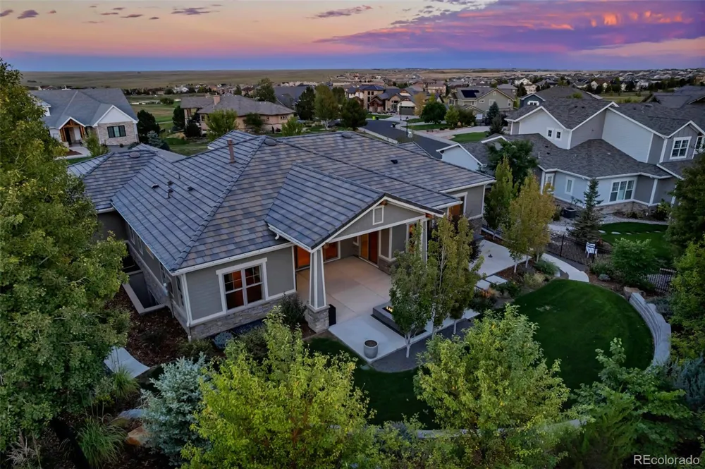 27041 E Long Circle Aurora, CO 80016