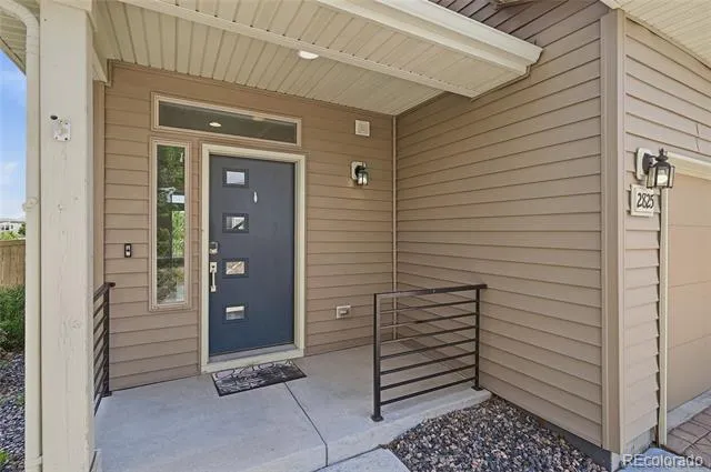 2825 Merry Rest Way Castle Rock, CO 80109