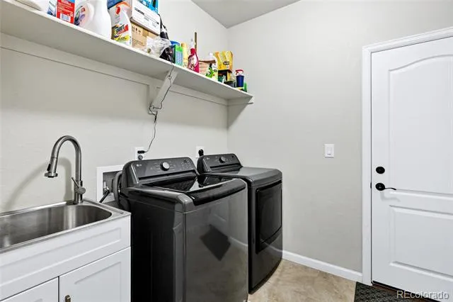 5513 Harbor Town Drive Elizabeth, CO 80107