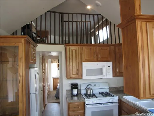 24 Whistle Way Hartsel, CO 80449