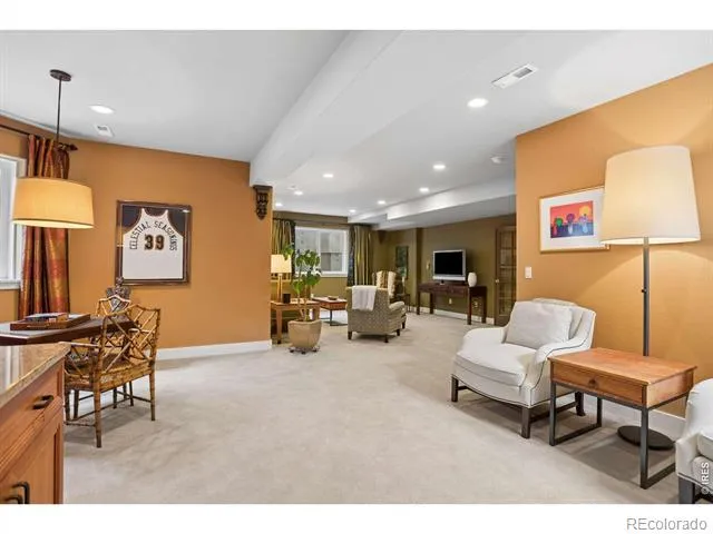 2040 Oak Avenue Boulder, CO 80304