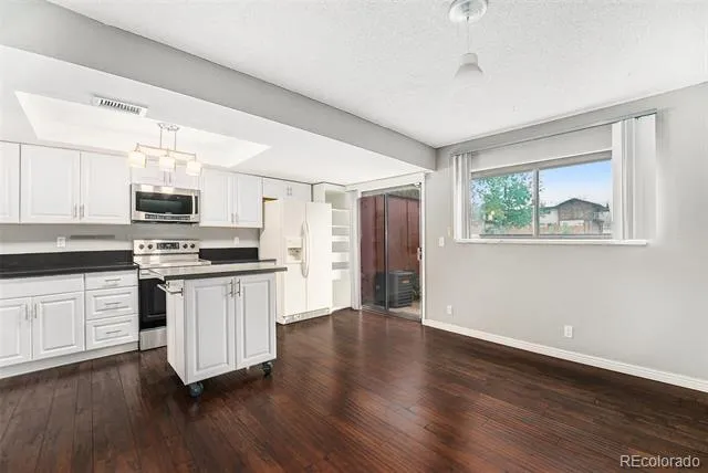 1273 S Crystal Way Aurora, CO 80012