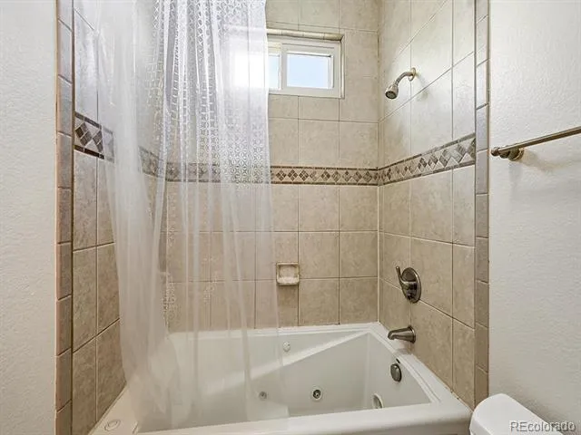 8898 Longs Peak Circle Windsor, CO 80550