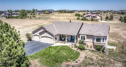 890 E Kings Deer Point