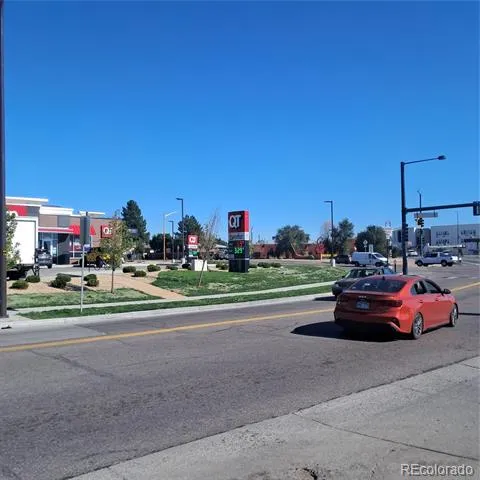5360 W Mississippi Avenue Lakewood, CO 80226