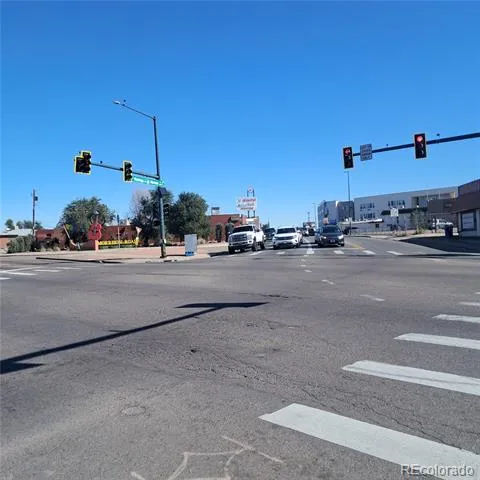 5360 W Mississippi Avenue Lakewood, CO 80226