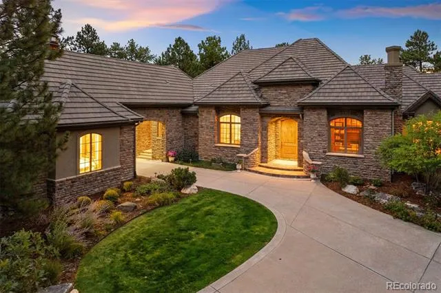 976 Country Club Parkway Castle Rock, CO 80108