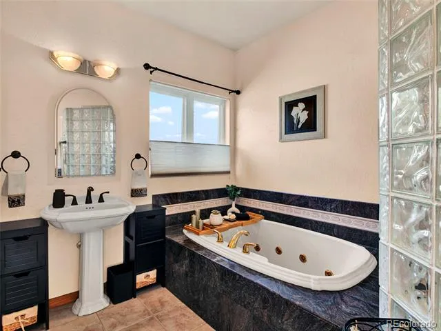 14517 W 57th Place Arvada, CO 80002