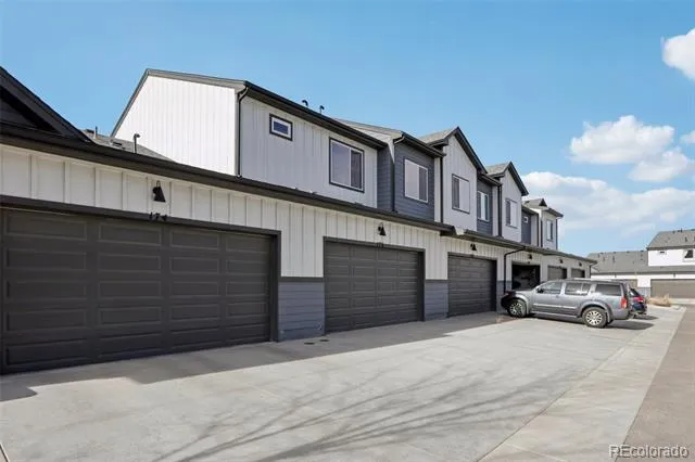 176 High Point Drive Longmont, CO 80504