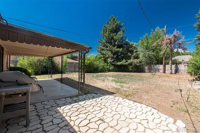 1211 Jasmine Street Denver, CO 80220