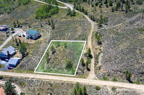 Lot 9-12 Roosevelt Avenue