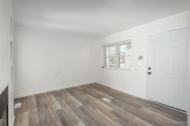 961 S Pitkin Court Aurora, CO 80017